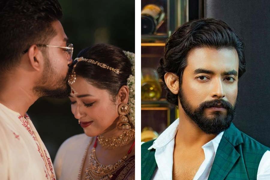 কিন্তু সোহিনীর সঙ্গে সম্পর্ক ভাঙার বিষয়টি খুব সহজে মিটল না। বিস্তর জলঘোলা হয়েছে এই বিচ্ছেদ নিয়ে। সোহিনীর অবশ্য এখন নতুন জীবন। তবু প্রাক্তন প্রেমিকা বিয়ে হয়ে গিয়েছে বলে রণজয়ের তরফে নাকি কোনও তিক্ততা নেই। বরং তিনি জানান, যদি কারও সঙ্গে ভাল মুহূর্ত কাটিয়ে থাকেন অথবা জীবনের শেষ দিন পর্যন্ত তাঁর সঙ্গে থাকার স্বপ্ন দেখেন, তাঁর প্রতি সব সময় শ্রদ্ধাশীল রণজয়। প্রাক্তনের বর্তমান সম্পর্কের প্রতিও শ্রদ্ধা রয়েছে অভিনেতার।