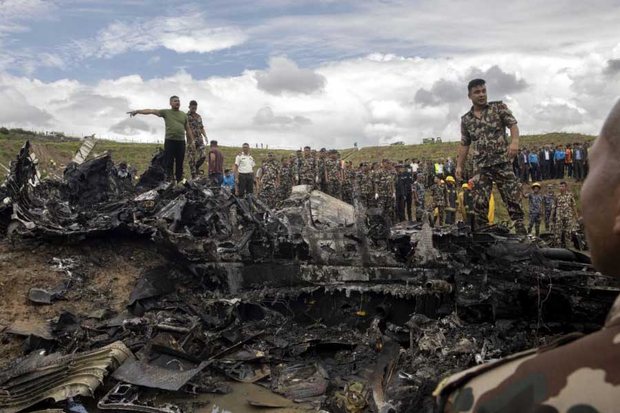 Flight crashes in Table top airport of Nepal, India has 5 similar airports