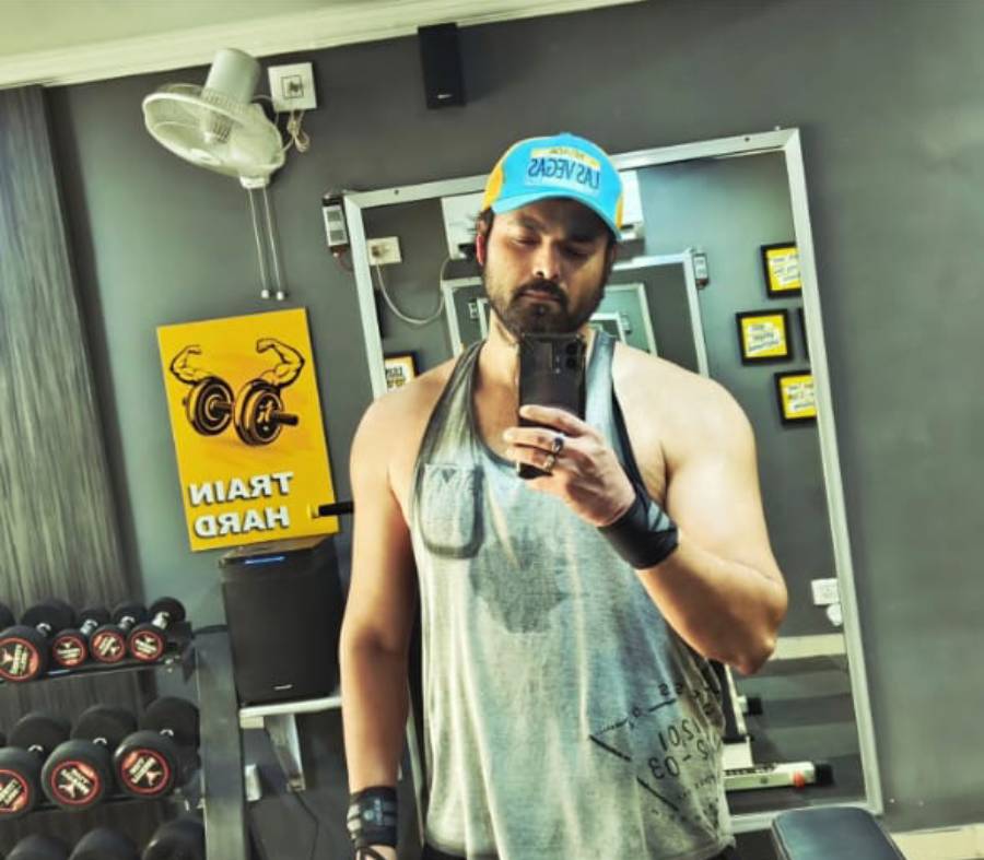 image of Joy Mukherjee