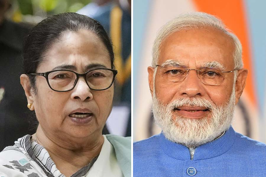 Mamata Banerjee-PM Narendra Modi