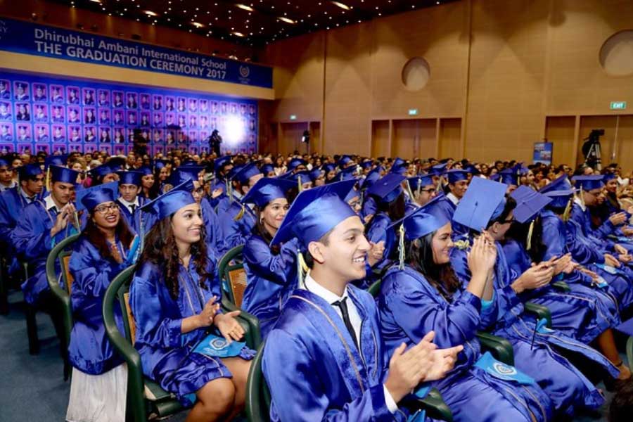 How much do star kids pay for studying in Ambani’s school