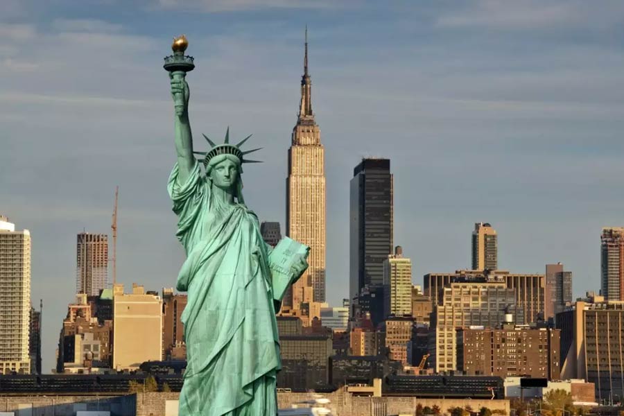 America and Canada intercepts Russian and Chinese bombers near Alaska 