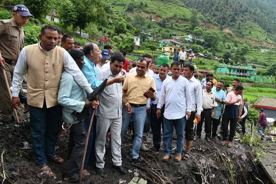 Woman and daughter buried as wall collapses due to landslide in Uttarakhand