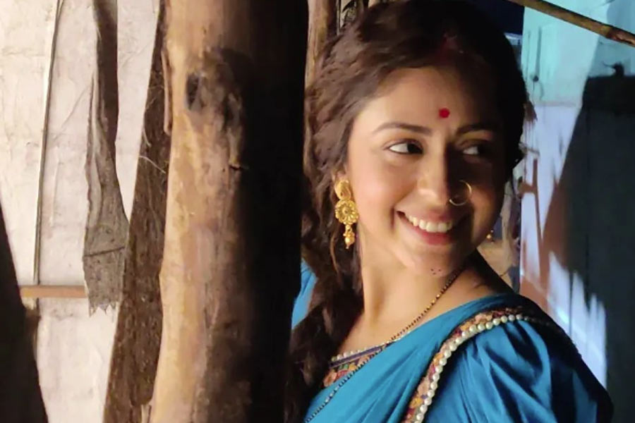 Meet Mirzapur actress Neha Sargam, who played the role of Saloni Tyagi, know about her career and personal life 