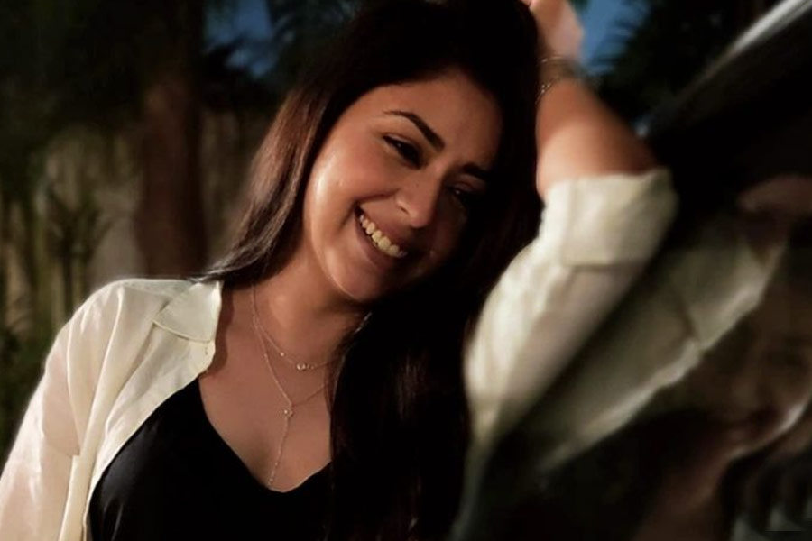 Meet Mirzapur actress Neha Sargam, who played the role of Saloni Tyagi, know about her career and personal life 
