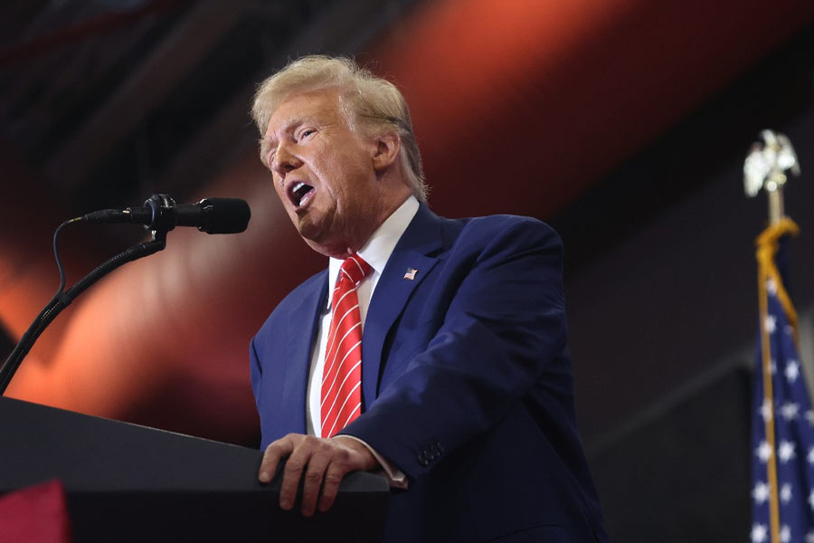 Donald Trump calls for obliteration of Iran after reported Iranian threats against him 