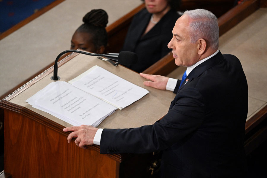 Donald Trump calls for obliteration of Iran after reported Iranian threats against him 