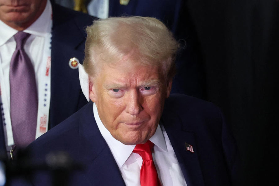 Donald Trump calls for obliteration of Iran after reported Iranian threats against him 