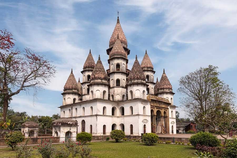 বাঁশবেড়িয়ার হংসেশ্বরী মন্দির।