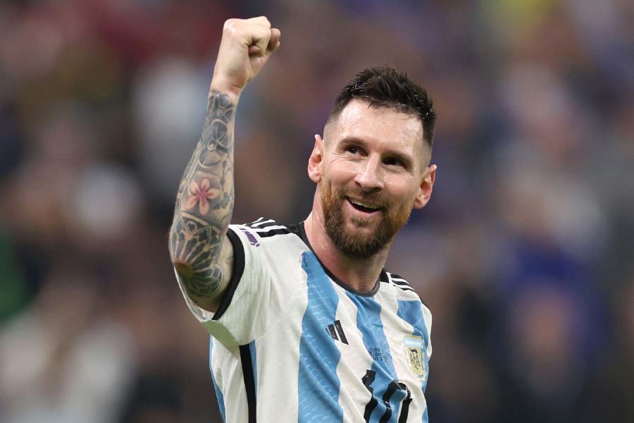 Greatest football XI of all time according to ChatGPT 