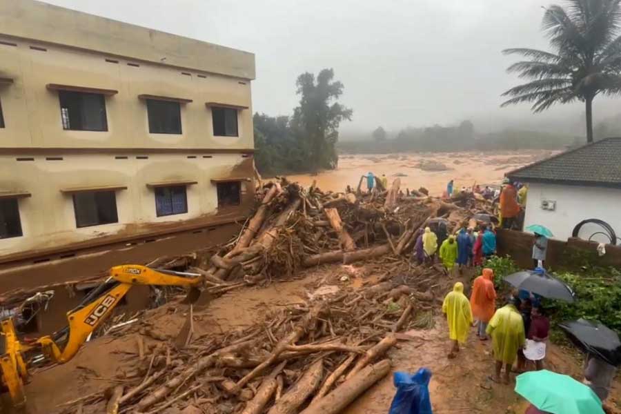 Pictures of Kerala Wayanad Landslide incident 