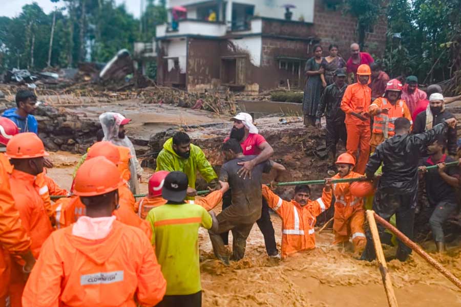 Pictures of Kerala Wayanad Landslide incident 