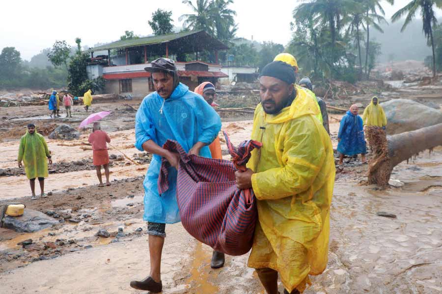 Pictures of Kerala Wayanad Landslide incident 