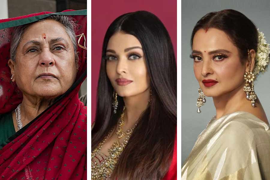 Image of Jaya Bachchan, Aishwarya Rai Bachchan and Rekha