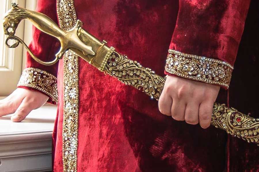 The farewell rituals of IIT kanpur includes marriage between two male students