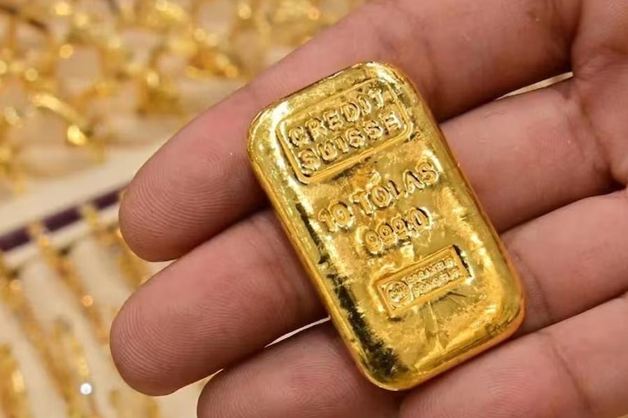 India brings 100 metric tonnes of gold back from UK
