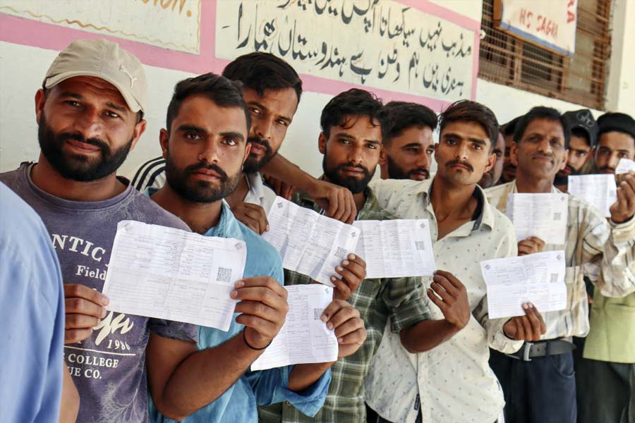 Phalodi Satta Bazar reveals final estimates after exit poll results