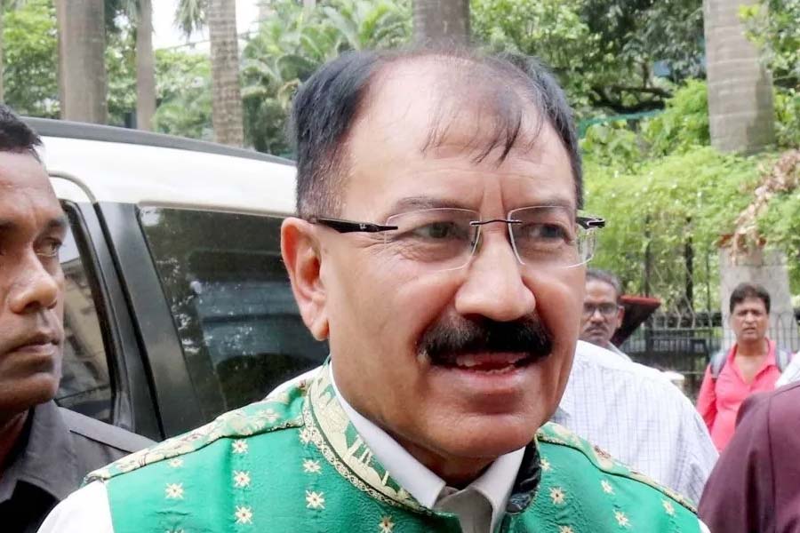 হাওড়া লোকসভা আসনে তৃণমূলের প্রার্থী প্রসূন বন্দ্যোপাধ্যায়। তিনি বিদায়ী সাংসদও। 