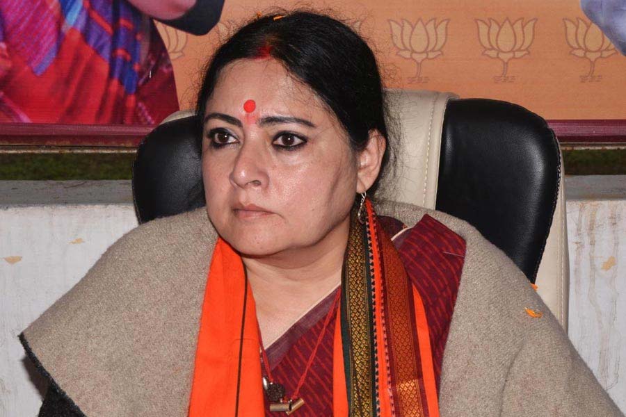 মেদিনীপুরে বিজেপির প্রার্থী অগ্নিমিত্রা পাল। তিনিও রাজ্যের বিধায়ক। তবে সাংসদ হচ্ছেন না। পরাজিত হয়েছেন তিনি।