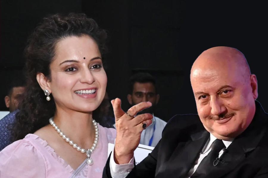 Anupam Kher lauds Kangana Ranaut after she wins in Mandi