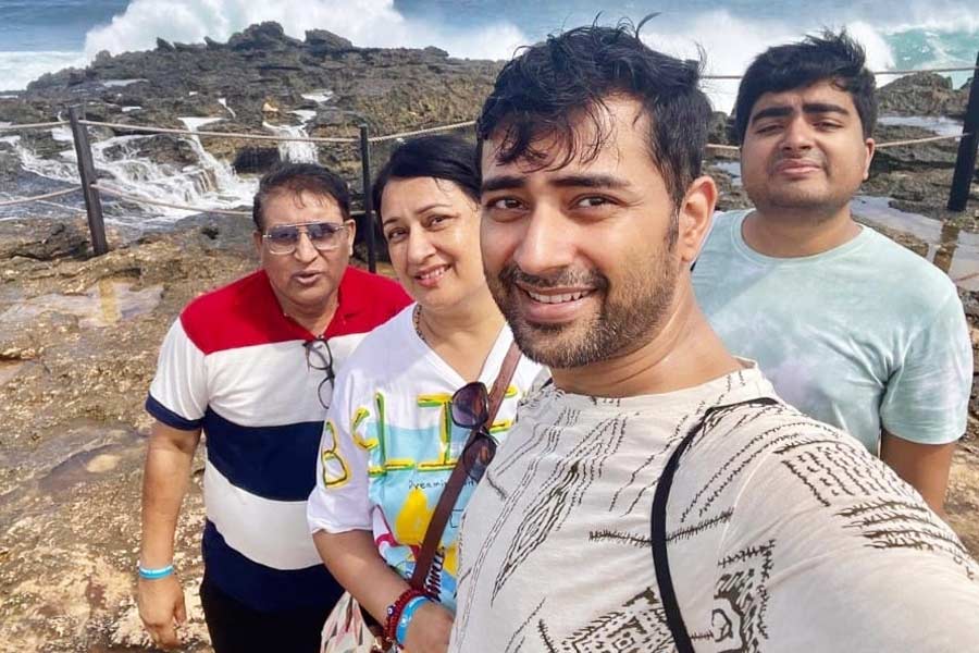 Rahul Dev Bose with his family