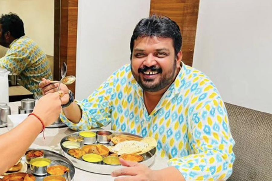 ফয়জল যে অভিনেতা হতে চান সে কথা তাঁর বাবাকে জানান। পুত্রের সিদ্ধান্ত মেনে নেন ফয়জলের বাবা। কলেজের পড়াশোনা মাঝপথে ছেড়ে দেন ফয়জল।