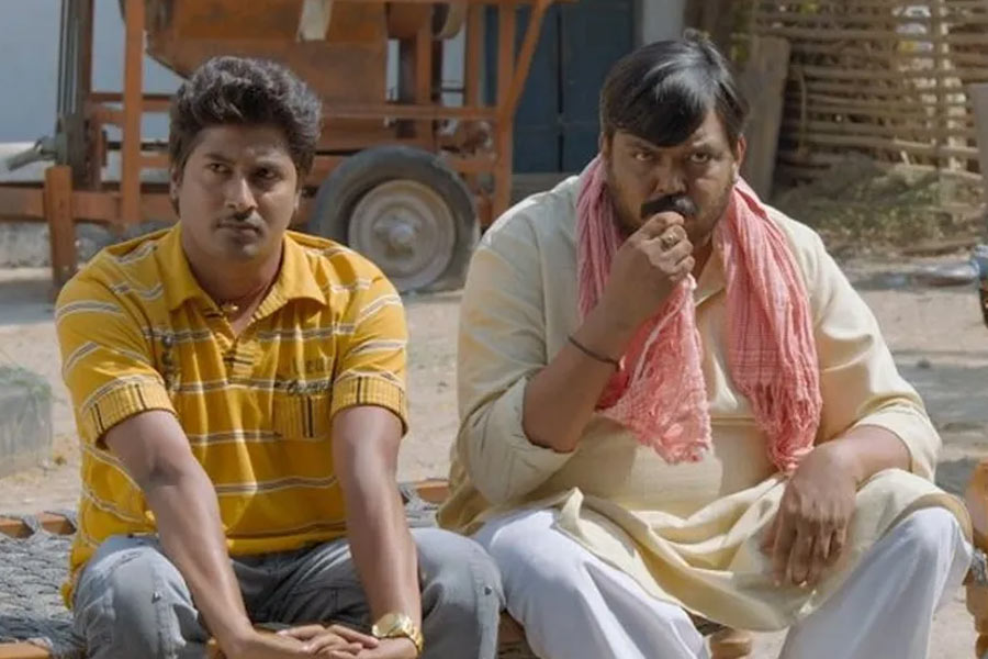 ‘অ্যামেজিং রেস’ নামে একটি রিয়্যালিটি শোয়ে কাজ করার সময় প্রযোজনার সিদ্ধান্ত নেন ফয়জল। ২০১৪ সালে মুক্তি পাওয়া কঙ্গনা রানাউত অভিনীত ‘রিভলভার রানি’ ছবিতে এগ্‌জিকিউটিভ প্রযোজকের কাজ করেন ফয়জল। তা ছাড়া ‘মে অউর চার্লস’ এবং ‘সাত উচক্কে’ ছবিতে এগ্‌জিকিউটিভ প্রযোজকের কাজ করতে দেখা যায় তাঁকে।