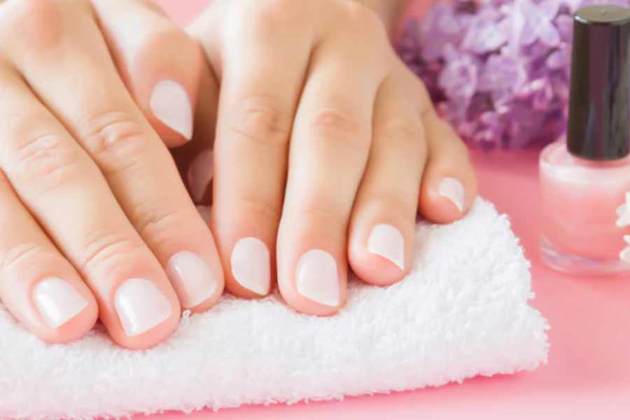 Try these home remedies for beautiful nails