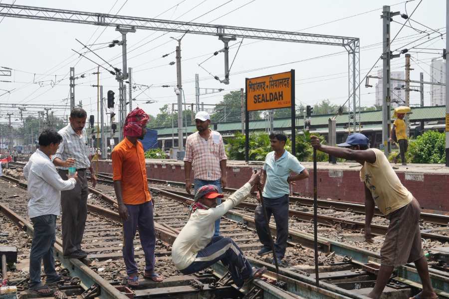 Crippled service leads to passengers trouble, railway claims hiccup due to increase in number of bogies