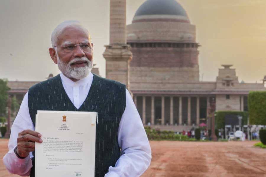 Aiswarya S Menon and Surekha Yadav, Vande Bharat loco pilot who is invited to PM Modi's Oath Ceremony