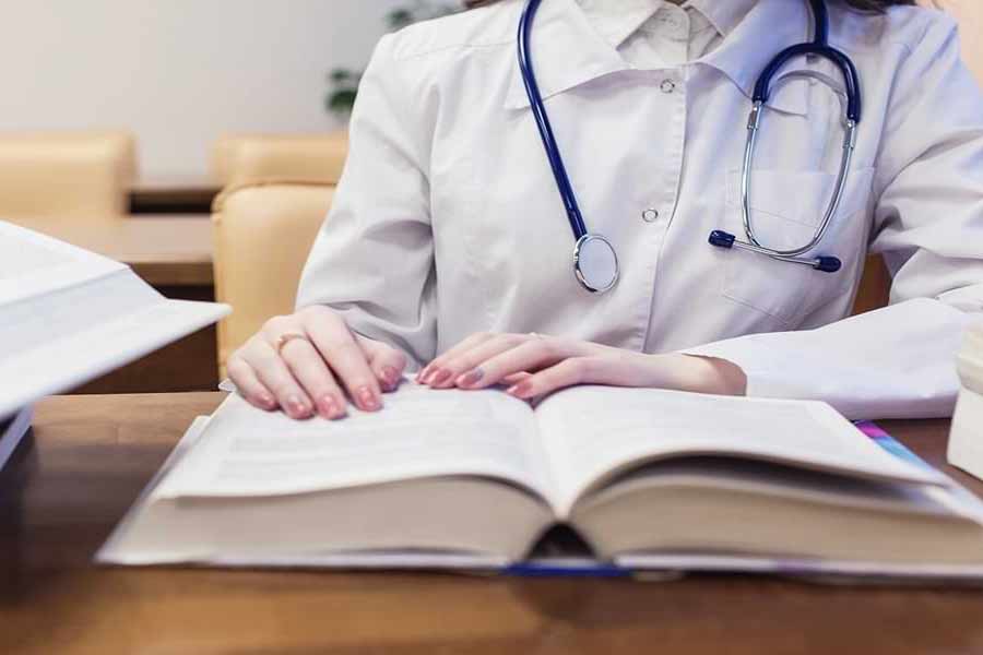 শুধু প্রথম স্থান অধিকার করাই নয়, এই ৬৭ জনেরই প্রাপ্ত নম্বর ৭২০-র মধ্যে ৭২০। অর্থাৎ, তাঁরা ১০০ শতাংশ নম্বরই পেয়েছেন। একটি প্রশ্নের উত্তরও ভুল করেননি।