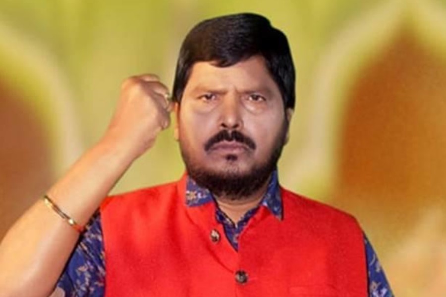 মহারাষ্ট্র থেকে রামদাস অঠওয়ালে, রক্ষা খাড়সে, মুরলীধর মহল।