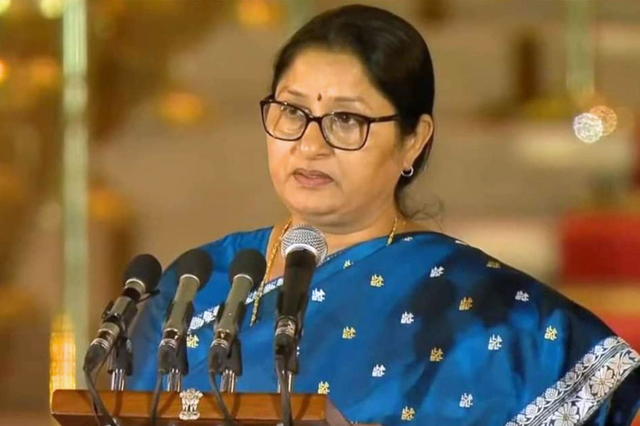 অন্নপূর্ণা দেবী— মোদীর তৃতীয় মন্ত্রিসভায় পূর্ণমন্ত্রী হিসাবে দু’জন মহিলা শপথ নিয়েছেন, তাঁদের মধ্যে অন্যতম ঝাড়খণ্ডের অন্নপূর্ণা দেবী। তিনি অন্যান্য অনগ্রসর শ্রেণি (ওবিসি) সম্প্রদায়ের নেত্রী। ঝাড়খণ্ড এবং অবিভক্ত বিহারের মন্ত্রী ছিলেন তিনি। আগে আরজেডির সঙ্গে যুক্ত ছিলেন। ঝাড়খণ্ডে বিজেপির সংগঠন তৈরিতে তাঁর গুরুত্বপূর্ণ ভূমিকা রয়েছে। 