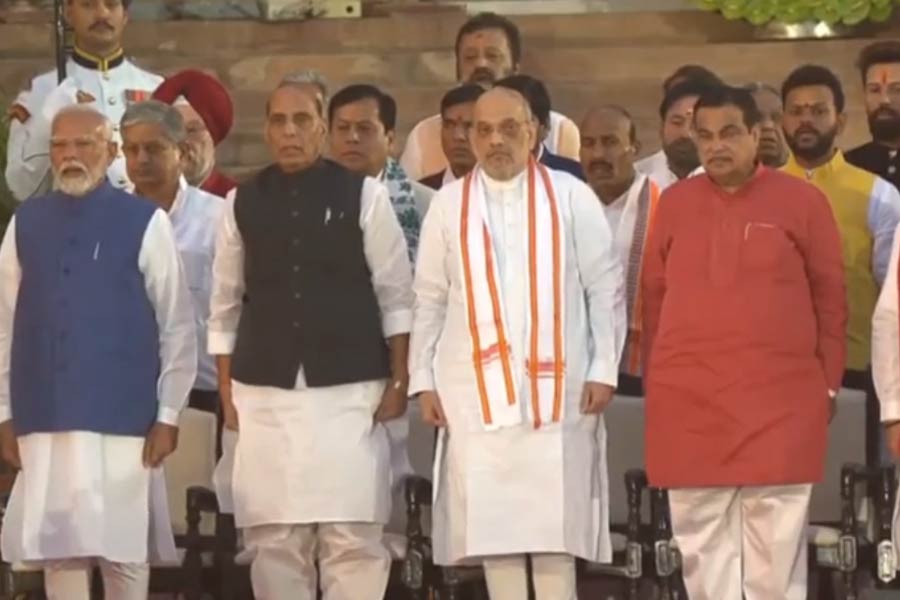 যাদবপ্রতাপ রাও গণপৎ রাও পেয়েছেন আয়ুষ মন্ত্রক (স্বাধীন দায়িত্ব)। পাশাপাশি, তিনি স্বাস্থ্য এবং পরিবার কল্যাণ মন্ত্রকেরও প্রতিমন্ত্রী। তিনি শিবসেনার সাংসদ।