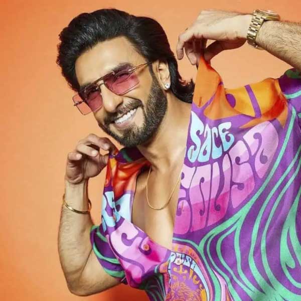 বলিপাড়া সূত্রে খবর, রণবীরের ম্যানেজার হিসাবে কাজ করে প্রতি মাসে প্রায় ১৬ লক্ষ টাকা বেতন পেতেন সুসান।