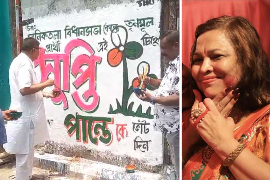 TMC started campaigning for candidate Supti Pandey in Maniktala Assembly by-election