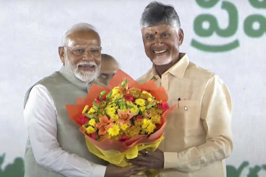 Chandrababu Naidu takes oath as Andhra Pradesh Chief Minister