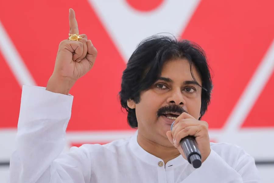 ২০২০ সালে ফের বিজেপির সঙ্গে গাঁটছড়া বাঁধার কথা ঘোষণা করেন পবন। লোকসভা ভোটের আগে টিডিপির সঙ্গে জোটের বিষয়টি নিয়ে পাকা কথা হয়ে যায়। ভোটে লড়়ে বিপুল সাফল্য পায় চন্দ্রবাবু, পবন, বিজেপির জোট।