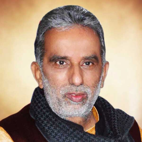 মোদীর তৃতীয় মন্ত্রিসভায় সমবায় মন্ত্রকের প্রতিমন্ত্রী হিসাবে শপথ গ্রহণ করেছেন গুর্জর। এডিআর সূত্রে জানা যায়, তাঁর মোট সম্পত্তির পরিমাণ ৬২ কোটি টাকা।