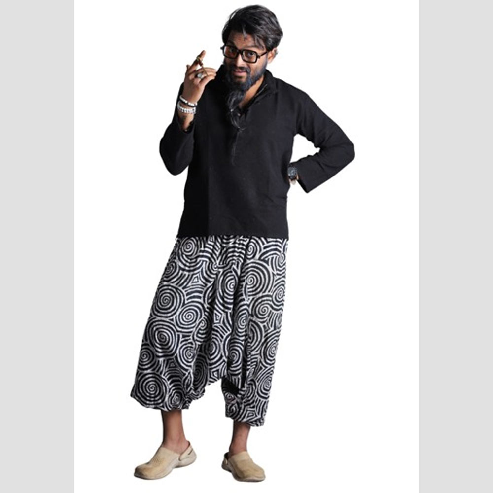 এই বেশেই দেখা যাবে সৌরভকে।