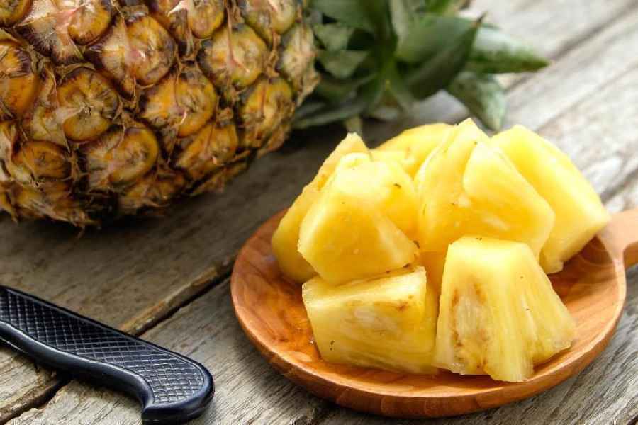 Five benefits of include pineapple in your summer diet