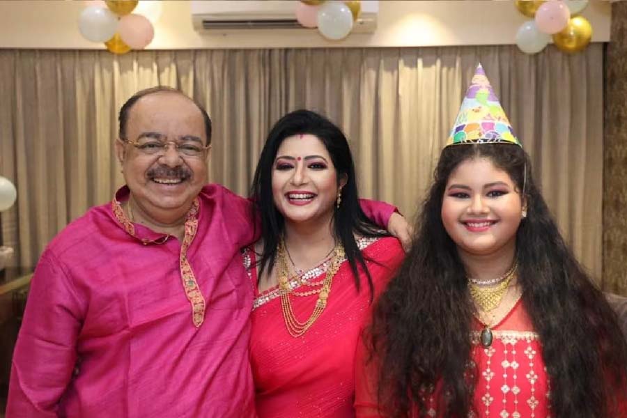 How is Sovan Chatterjee as a father, Baishakhi Banerjee comments