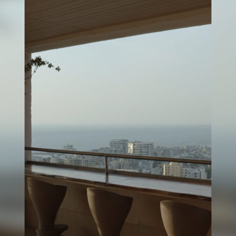 Jaaved Jaaferi's Sea Facing Home