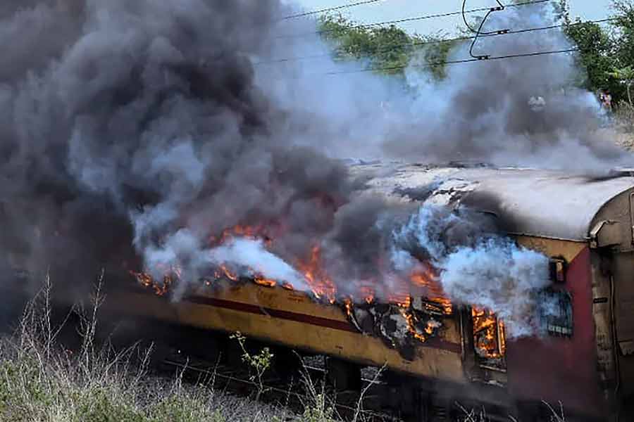 Major Railway Incidents in India in the last 4 years including Kanchanjunga Express tragedy and their causes