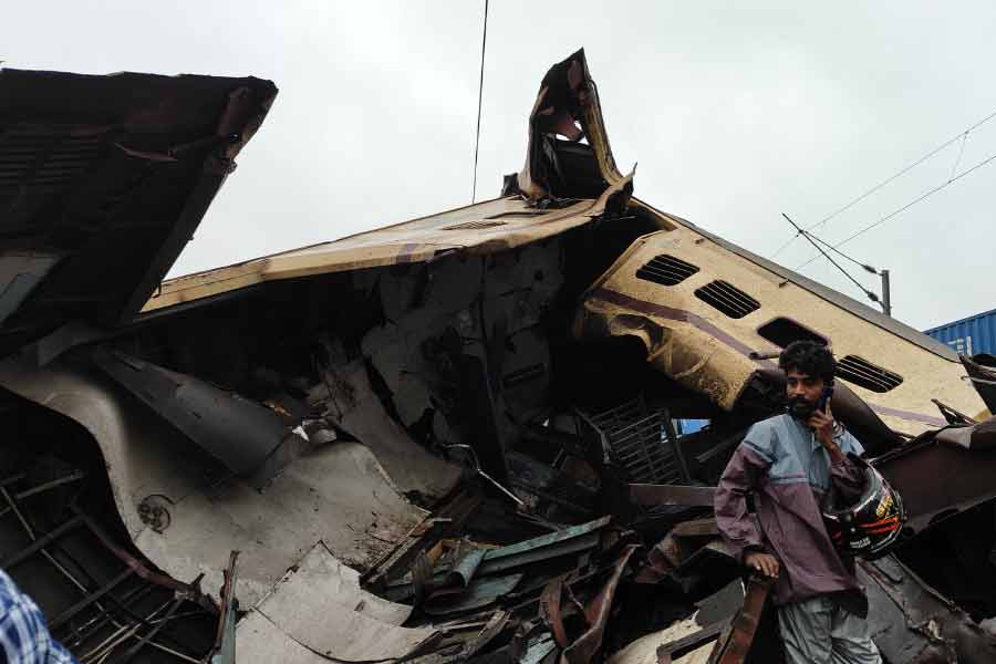 Another major train collision in June after coromandel express train incident, what error led to deadly crash