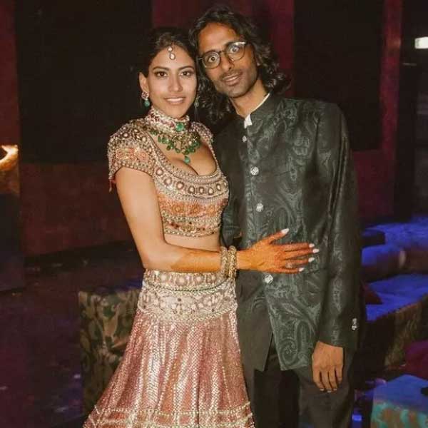 লন্ডনে গৃহসজ্জা নির্মাণকারী একটি সংস্থা গড়ে তোলেন আলিয়া। কম সময়ের মধ্যেই সেই সংস্থার নামডাক হতে শুরু করে।