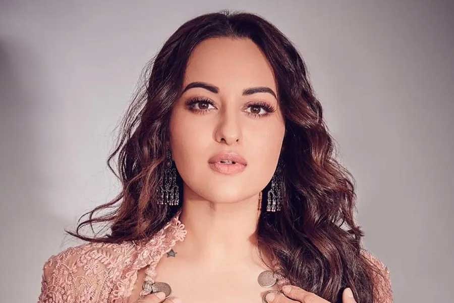 Celebrity duos with hidden family connections you didn't know about