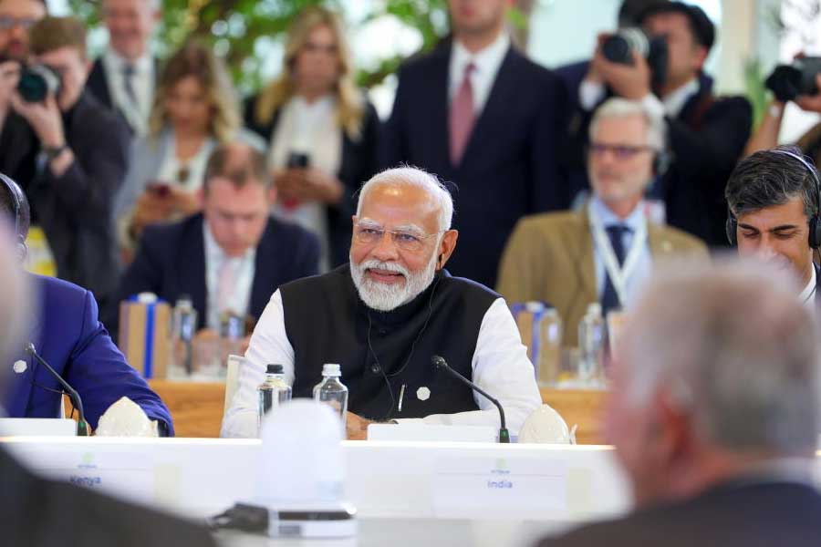 ইটালিতে জি৭ বৈঠকে যোগ দিতে গিয়েছিলেন ভারতের প্রধানমন্ত্রী নরেন্দ্র মোদী। দেশটির আপুলিয়া প্রদেশে গত ১৩ থেকে ১৫ জুন ওই বৈঠক হয়েছে।