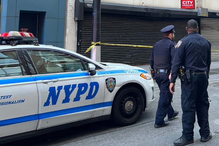 বক্তব্যের প্রমাণস্বরূপ চার্জশিটে একাধিক বিষয় দেখিয়েছে আমেরিকার তদন্তকারী সংস্থা। সিসি-১-এর সঙ্গে নিখিলের নিয়মিত কথোপকথন, গোপনীয়তা রক্ষার চেষ্টা সংক্রান্ত একাধিক নথি প্রকাশ করা হয়েছে।