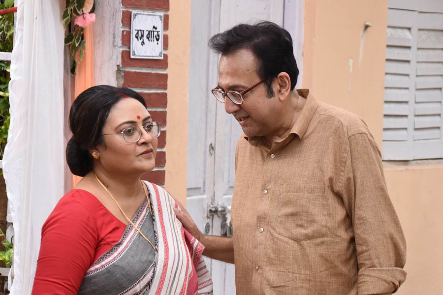 ‘বসু পরিবার’ ঘারাবাহিকের একটি দৃশ্য।
